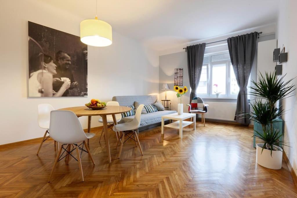 Appartement Sweet Corner Kvatric - Centar Grada à Zagreb Extérieur photo