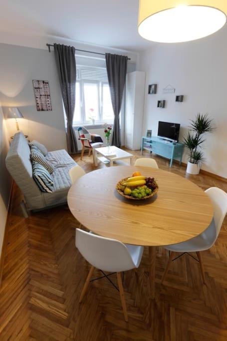 Appartement Sweet Corner Kvatric - Centar Grada à Zagreb Extérieur photo